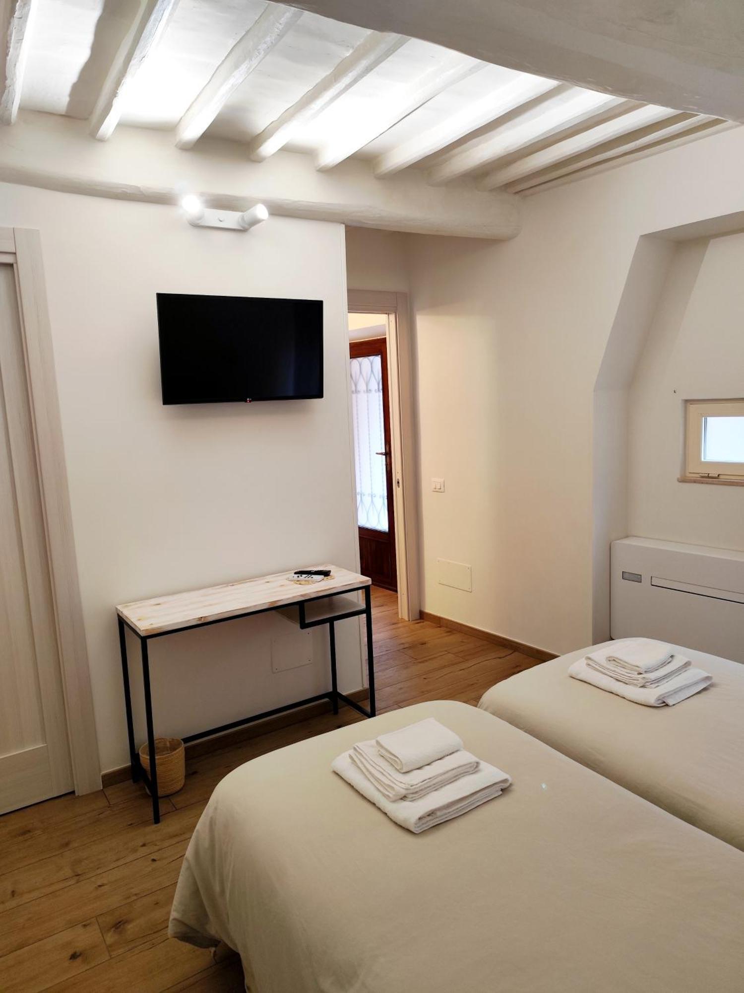 Casa Vacanze 206 Cavour House Orvieto Dış mekan fotoğraf